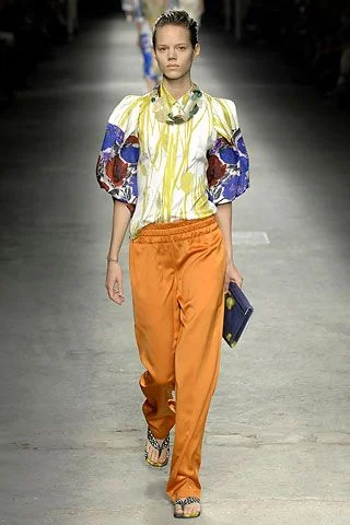 Look 18